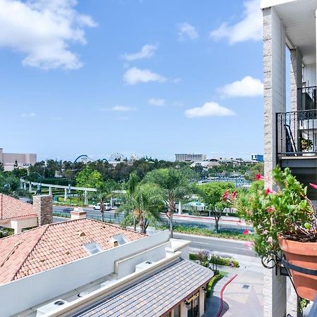 Carousel Inn And Suites Anaheim Zewnętrze zdjęcie