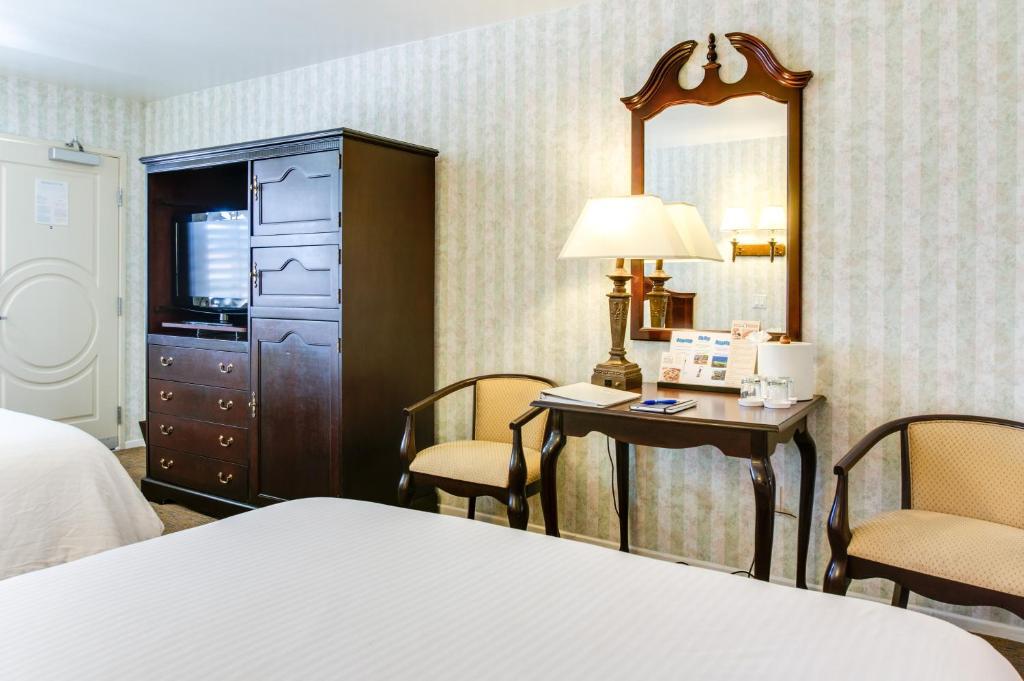 Carousel Inn And Suites Anaheim Zewnętrze zdjęcie