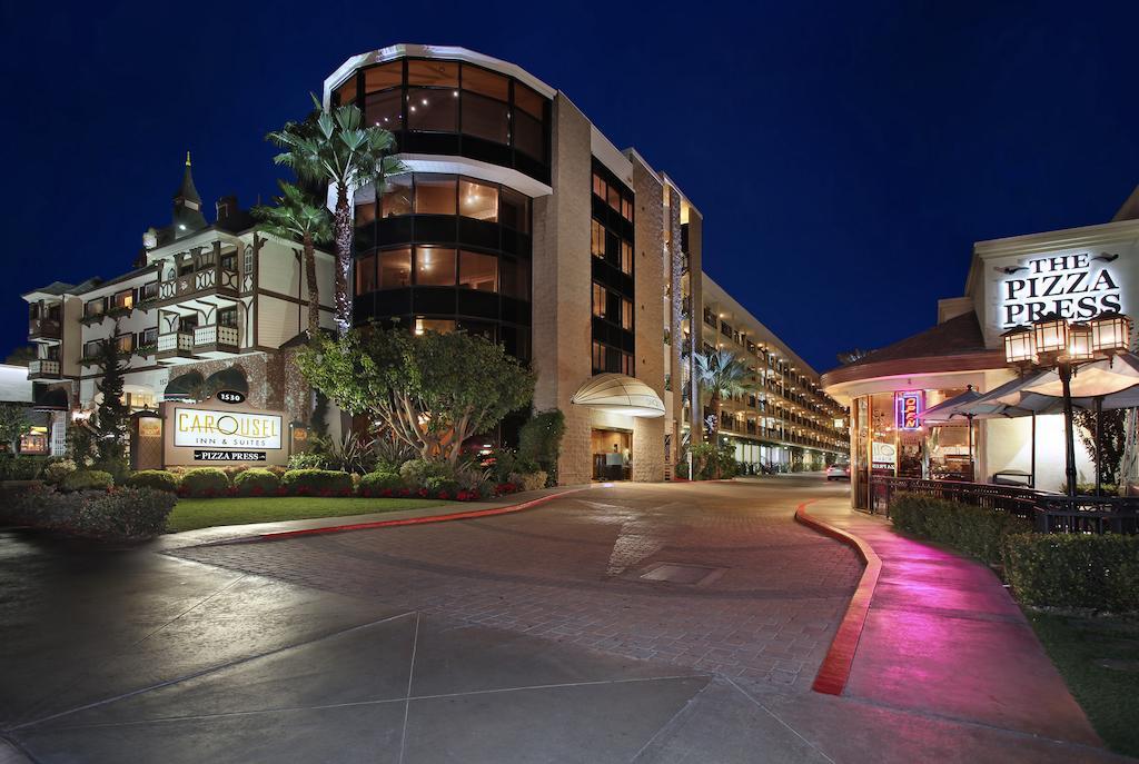 Carousel Inn And Suites Anaheim Zewnętrze zdjęcie